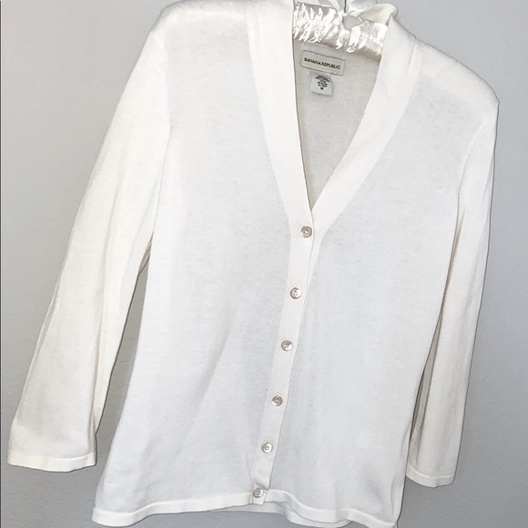 Banana Republic Women's White Sweater Medium’ - Picture 7 of 10